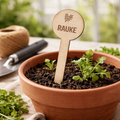 Pflanzenstecker Rauke – Lasergravur Holzstecker mit Rauke-Motiv, Gartendeko Geschenk